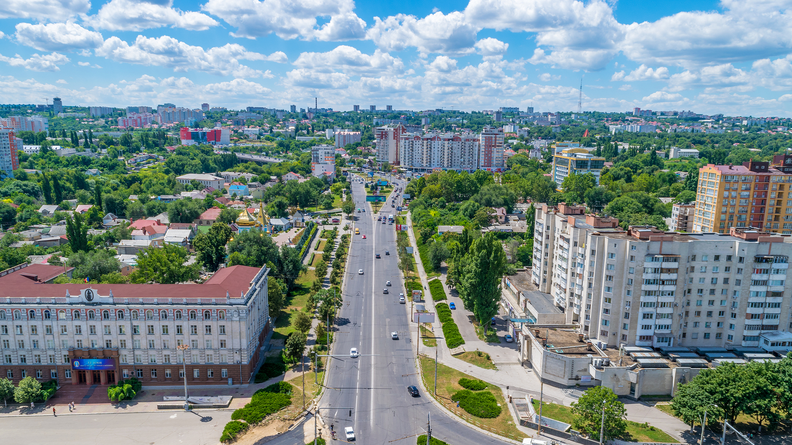 Chisinau, Moldova – 21 July, 2016: Traffic Artery Of A Green Cit