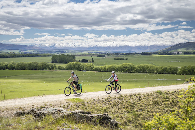 Cycling in Central Otago 1