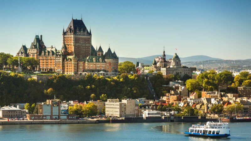25 Incredible Places to Visit in Canada