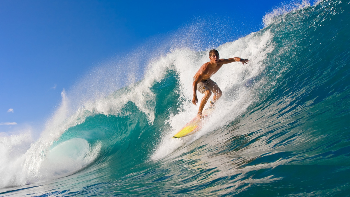 surfing at tahiti 1
